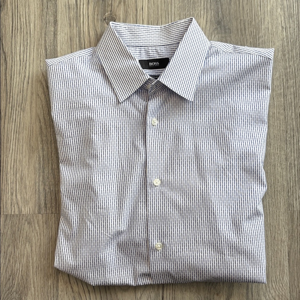 BOSS HUGO BOSS MENS DRESS SHIRT BLUE WHITE  NECK Size 15.5